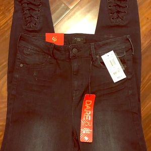 Celebrity Pink Jeggings NWT